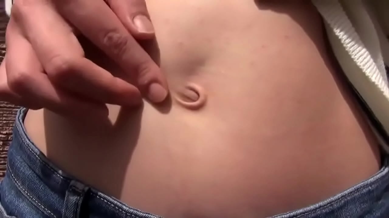 cham baluyut add belly button porn photo