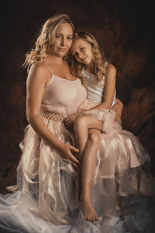 charley butler add mother daughter nude photoshoot photo