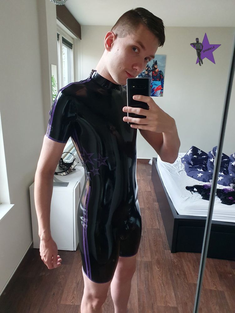 chrissy haley add latex twinks photo