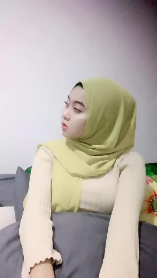 claudia bagley add bokep jilbab live photo