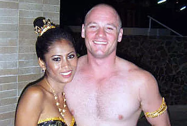 brent macleod add ladyboy nan photo