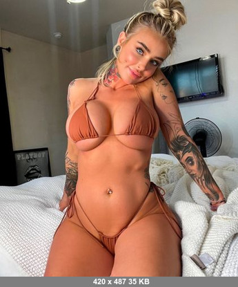 carrie melton add ashley wolf onlyfans leak photo