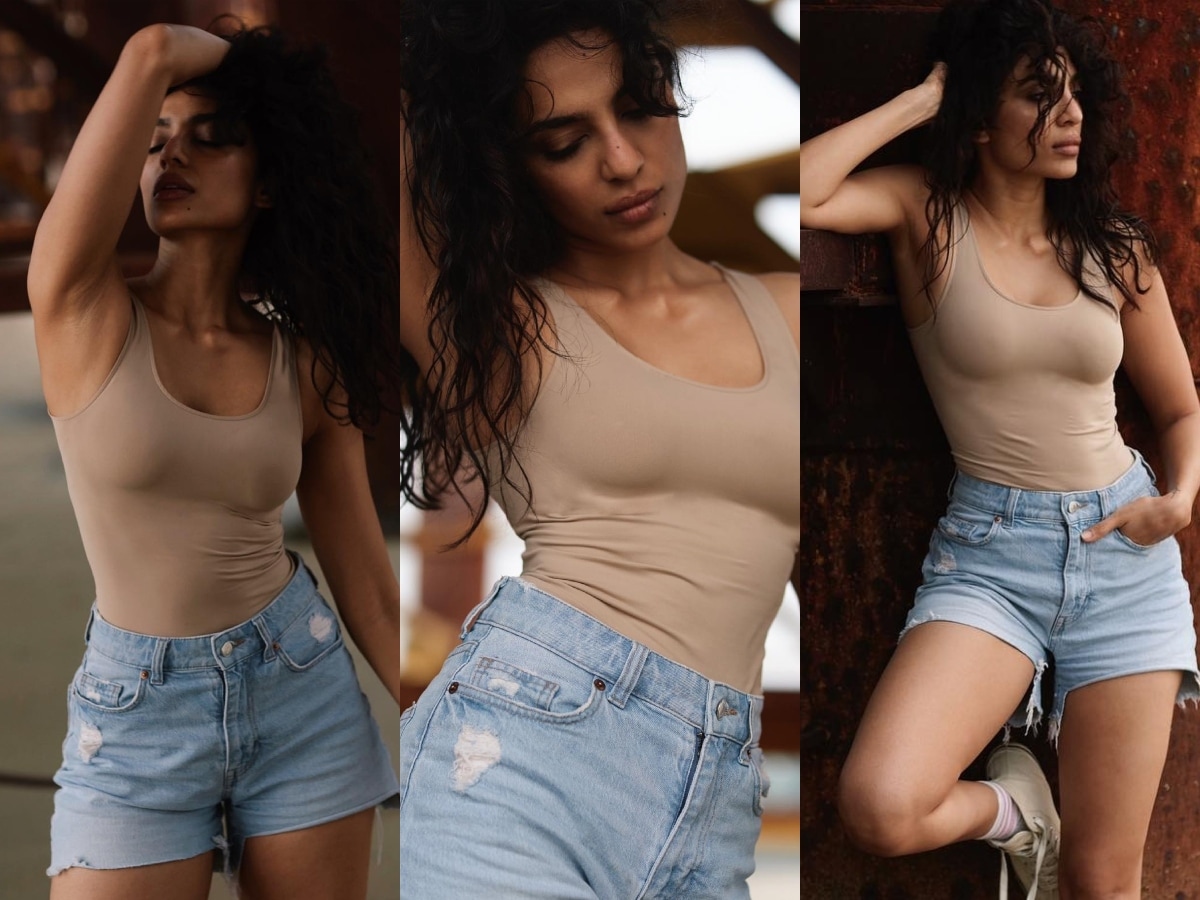 afshin jafarzadeh add sobhita dhulipala hottest photo