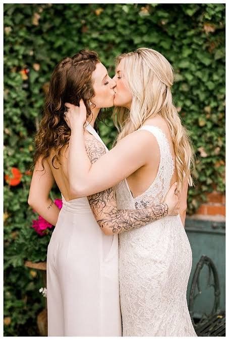 brian lotze add lesbian seduces bride photo