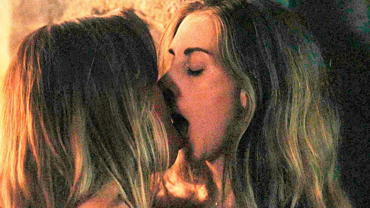 aleida gutierrez add alison brie aubrey plaza kiss image