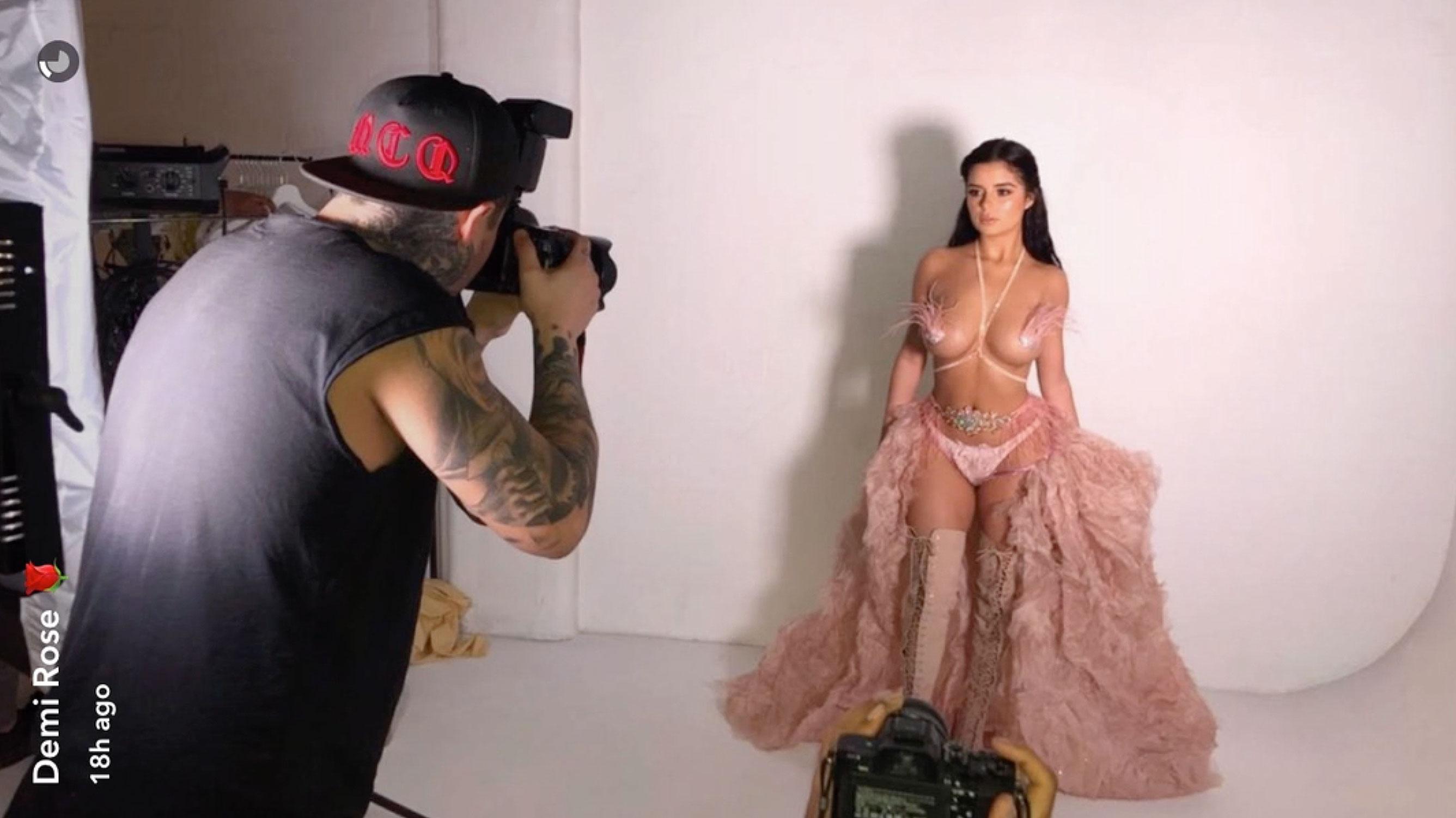 callie melendez add demi rose nip photo