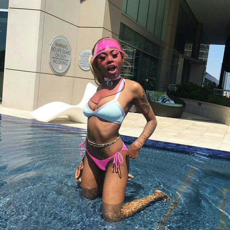 brittany woodell add asian doll in bikini photo