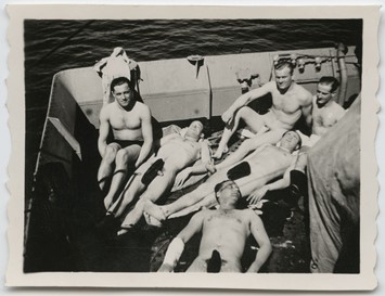 bell sue add nude german soldiers photo